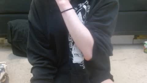 Holly Hawkes online show from February 20, 2025, 3:01 am