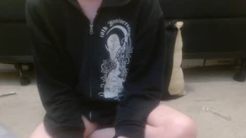 Holly Hawkes online show from September 21, 2025, 1:18 am