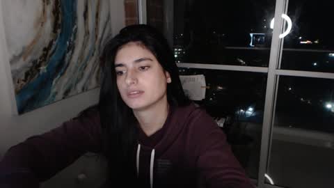 hollyshit_ online show from February 12, 2025, 2:14 am