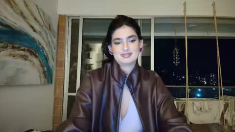 Snapshot of hollyshit_ chatting on June 14, 2026, 1:25 am hollyshit_ online show from June 14, 2026, 1:25 am