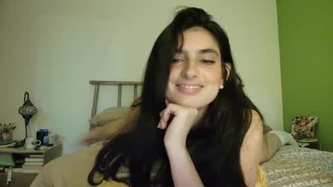 Snapshot of hollyshit_ chatting on July 2, 2026, 3:23 am hollyshit_ online show from July 2, 2026, 3:23 am