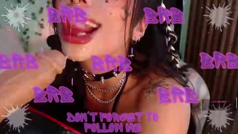 holly online show from January 31, 2025, 8:43 pm