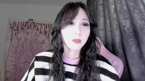 Ho Lee Sheet online show from September 20, 2025, 5:36 pm