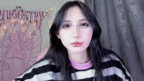 Ho Lee Sheet online show from November 16, 2025, 7:30 pm