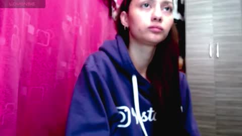 Juli online show from January 6, 2026, 4:49 am