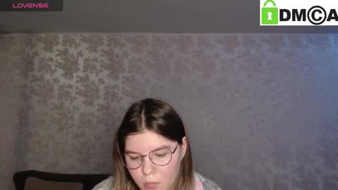 Welcome guys  Pleasure to see you all here  My name is MichaelaTip menu is active Private is open  online show from December 4, 2024, 7:17 am