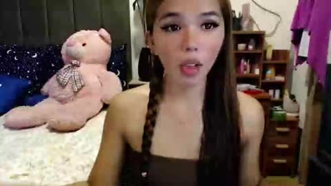 holy_molly1 online show from March 17, 2026, 3:11 am