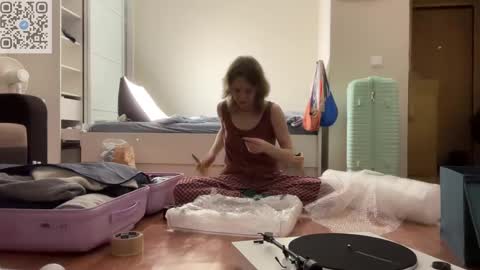 dori not holy get my tg channel with link from description under last photo online show from February 14, 2025, 3:05 pm