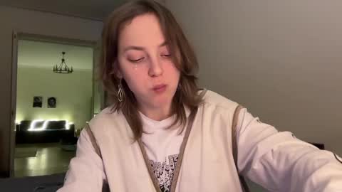 dori not holy get my tg channel with link from description under last photo online show from February 20, 2025, 8:03 pm