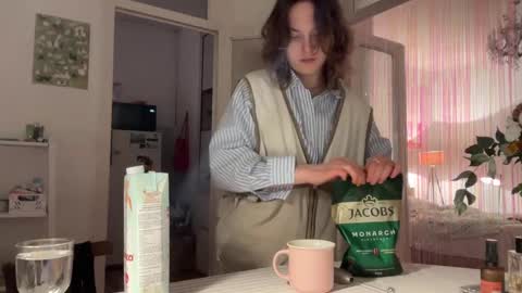 dori not holy get my tg channel with link from description under last photo online show from March 8, 2025, 8:46 pm