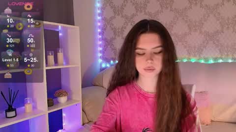 Snapshot of holymiax chatting on May 18, 2026, 3:57 am Mia online show from May 18, 2026, 3:57 am