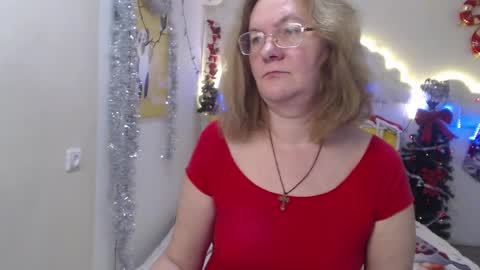holymilfa online show from December 13, 2024, 10:51 am