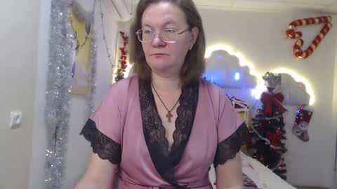 holymilfa online show from January 5, 2025, 7:49 am