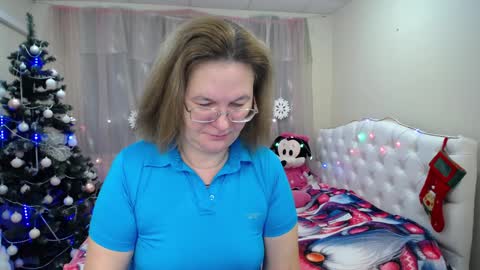 holymilfa online show from January 19, 2025, 7:25 am