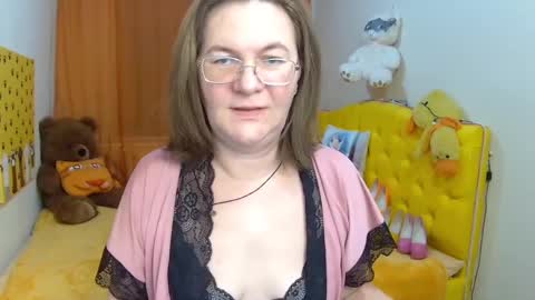 holymilfa online show from February 1, 2025, 5:05 pm