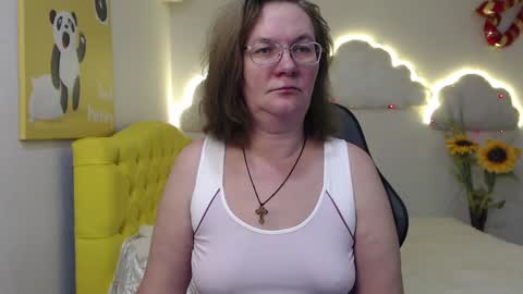 holymilfa online show from February 7, 2025, 2:04 pm