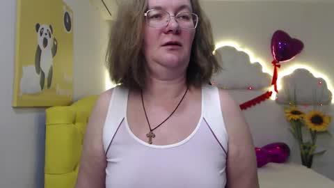 holymilfa online show from February 21, 2025, 11:44 am