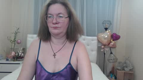 holymilfa online show from February 27, 2025, 9:11 am