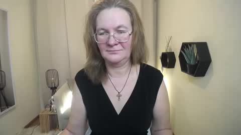 holymilfa online show from February 17, 2026, 1:51 pm