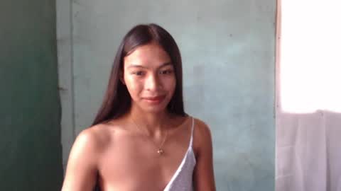 yoshi online show from April 23, 2026, 1:40 am