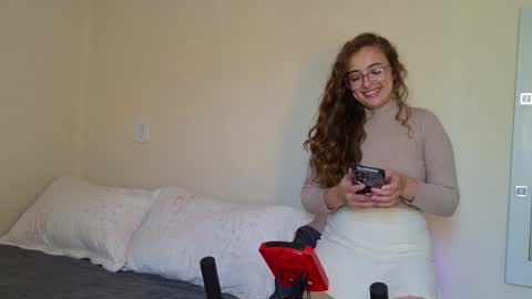 Snapshot of homeofsex_ chatting on September 9, 2025, 12:05 pm Jack and Sally online show from September 9, 2025, 12:05 pm