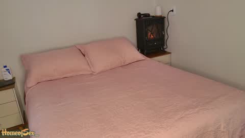 Snapshot of homeofsex_ chatting on November 25, 2025, 10:37 am Jack and Sally online show from November 25, 2025, 10:37 am