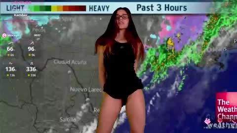 honeeeey_ online show from February 2, 2026, 10:30 pm