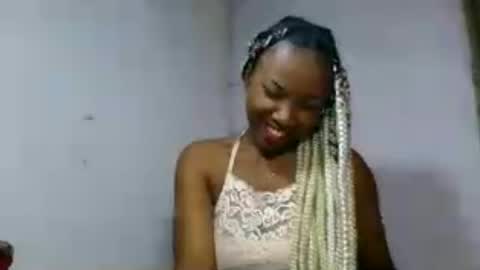 Snapshot of honeria98 chatting on June 13, 2026, 12:36 pm honeria98 online show from June 13, 2026, 12:36 pm