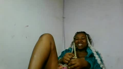 Snapshot of honeria98 chatting on June 16, 2026, 7:44 am honeria98 online show from June 16, 2026, 7:44 am