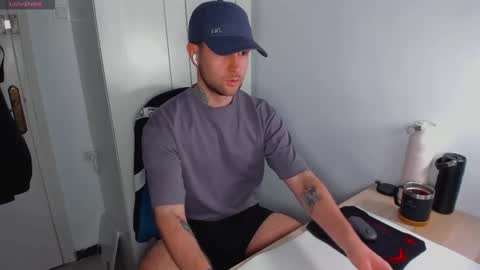 Andrew online show from March 29, 2026, 6:52 pm