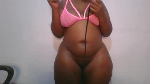 honey_beb online show from October 17, 2025, 5:59 pm