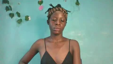 Queen online show from April 18, 2026, 3:27 pm