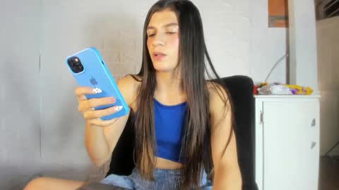 honey_darcy online show from December 21, 2025, 3:02 am