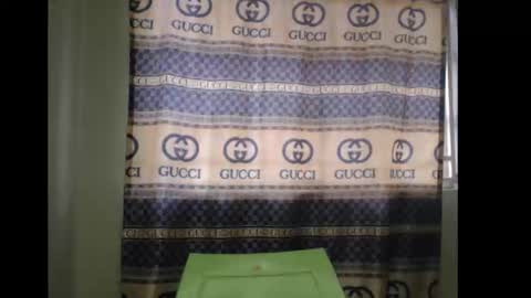 Flora online show from October 4, 2025, 10:35 am