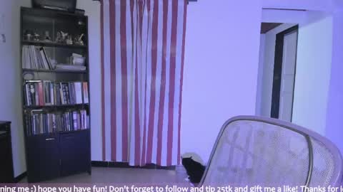 Snapshot of honey_hoe chatting on May 29, 2026, 2:20 am Lau online show from May 29, 2026, 2:20 am