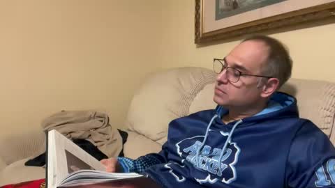 honey_man14 online show from December 22, 2025, 5:37 am