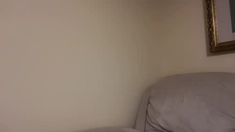 honey_man14 online show from May 24, 2026, 3:11 am