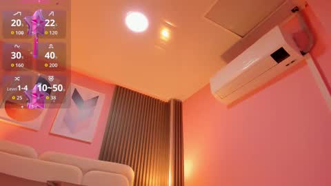 honey_sofii_ online show from September 10, 2025, 11:32 am