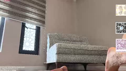Snapshot of honey_sunshine chatting on June 26, 2026, 5:23 am Jenyanew vid how I squirt in forest in bio online show from June 26, 2026, 5:23 am