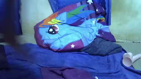 honey_sunshiny online show from February 16, 2026, 7:54 pm