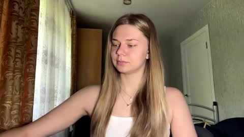 Klara online show from June 3, 2026, 11:02 am
