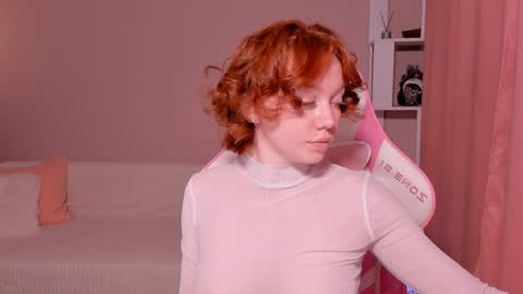 honeyautumn online show from January 5, 2025, 3:22 am