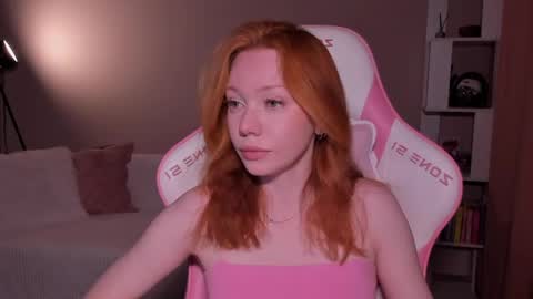 honeyautumn online show from April 20, 2026, 12:35 am