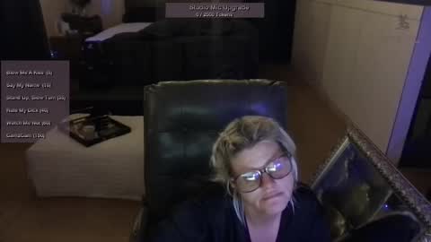 honeybuhnny online show from March 13, 2026, 3:40 pm