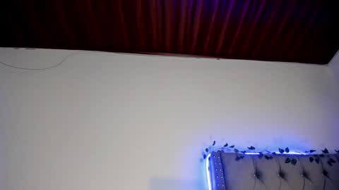 PAULA  online show from December 23, 2024, 1:29 am