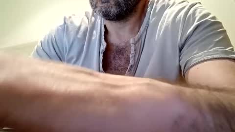 Snapshot of honeydaddyforyou chatting on March 11, 2025, 7:58 pm honeydaddyforyou online show from March 11, 2025, 7:58 pm