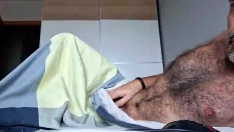 Snapshot of honeydaddyforyou chatting on October 9, 2025, 6:44 am honeydaddyforyou online show from October 9, 2025, 6:44 am