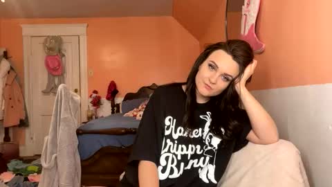 HoneyDrippinBunny online show from March 14, 2026, 6:13 pm