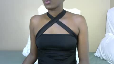 Snapshot of honeypie78 chatting on January 6, 2026, 12:20 pm Becky online show from January 6, 2026, 12:20 pm