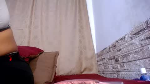 Snapshot of honeypussy3021 chatting on July 2, 2026, 7:58 am Victoria online show from July 2, 2026, 7:58 am